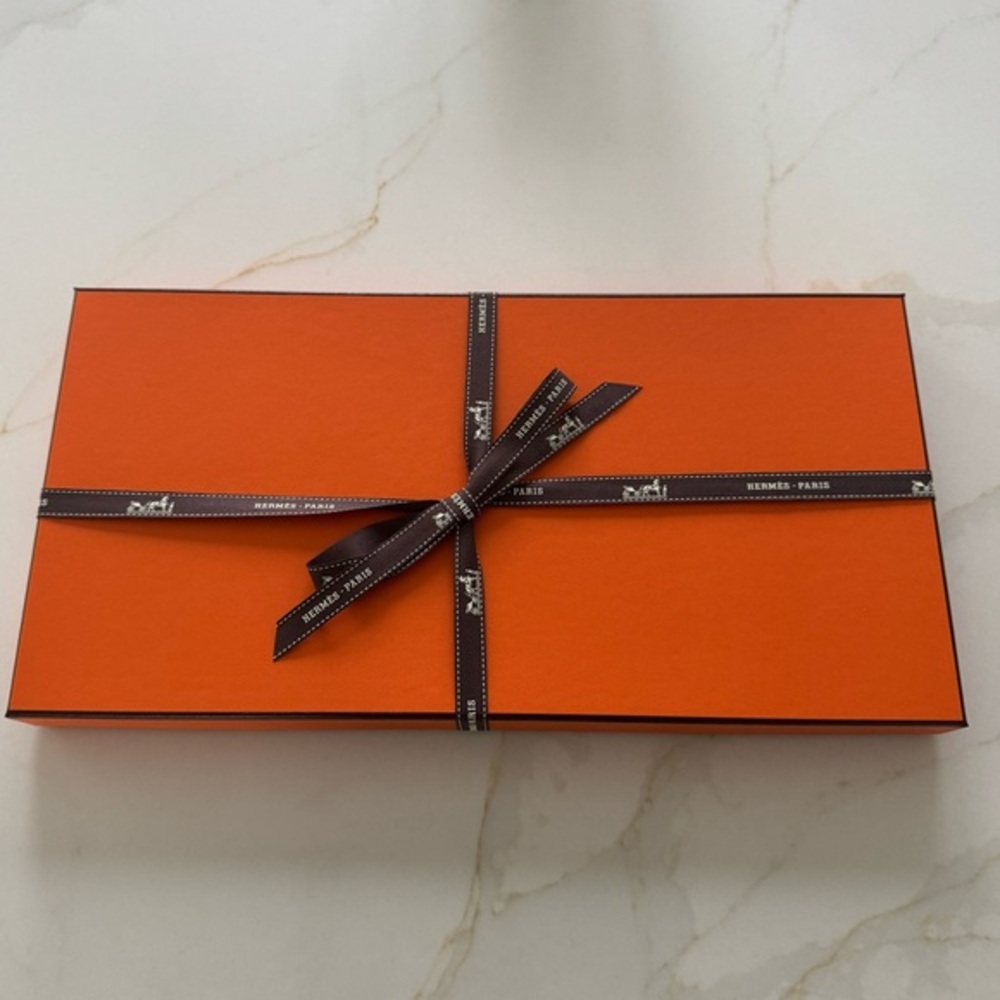 Hermes box with ribbon